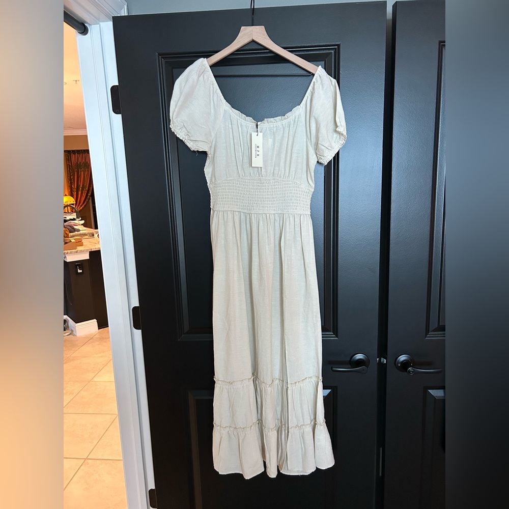 M.P.H. Collection White Embroidered 100% Rayon puff Sleeve Maxi Dress Large NWT - Picture 2 of 10